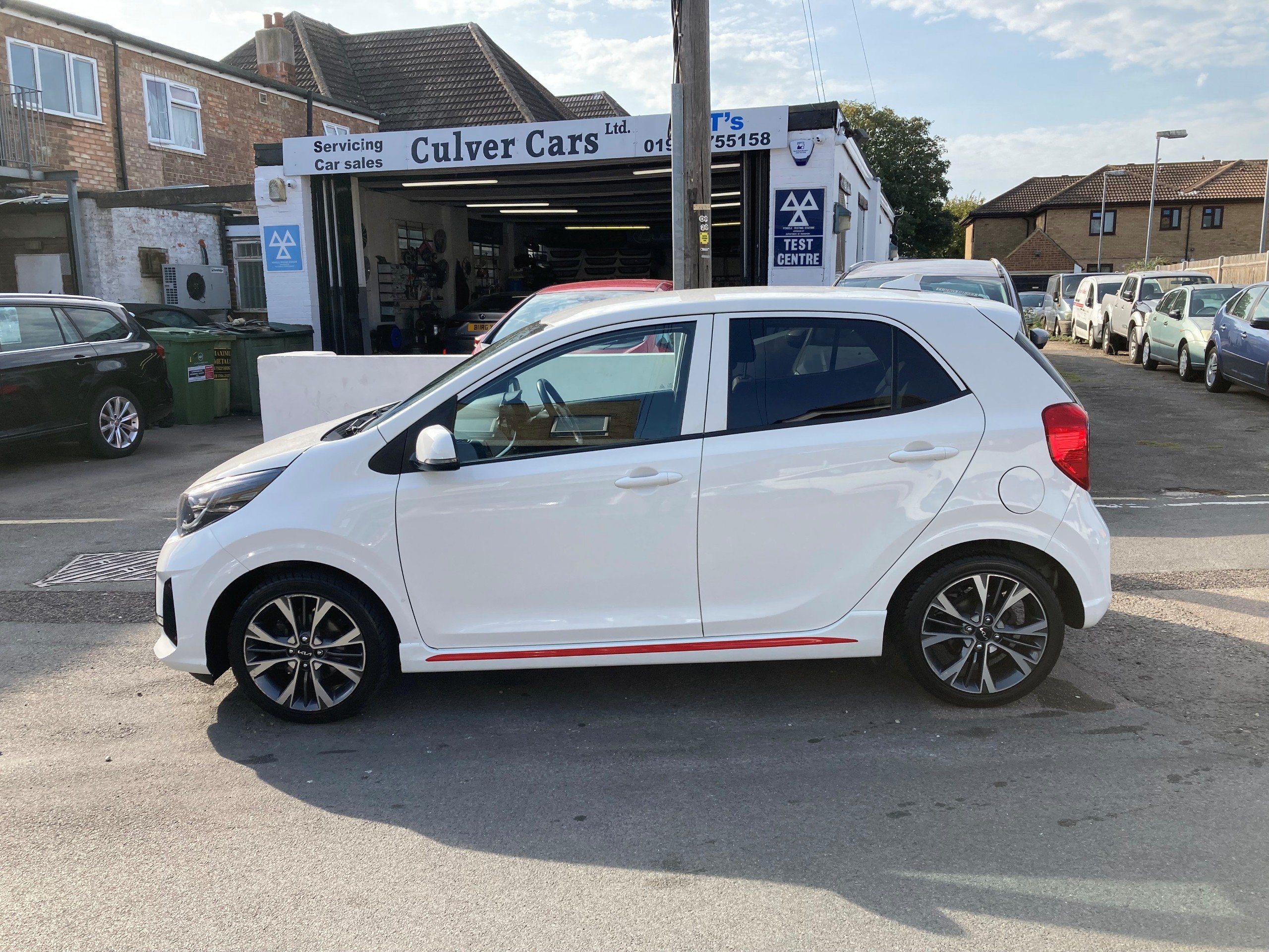 2023 KIA Picanto